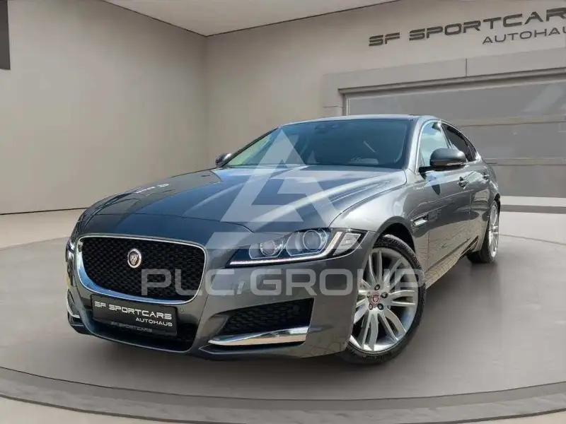 2019 Jaguar XF
