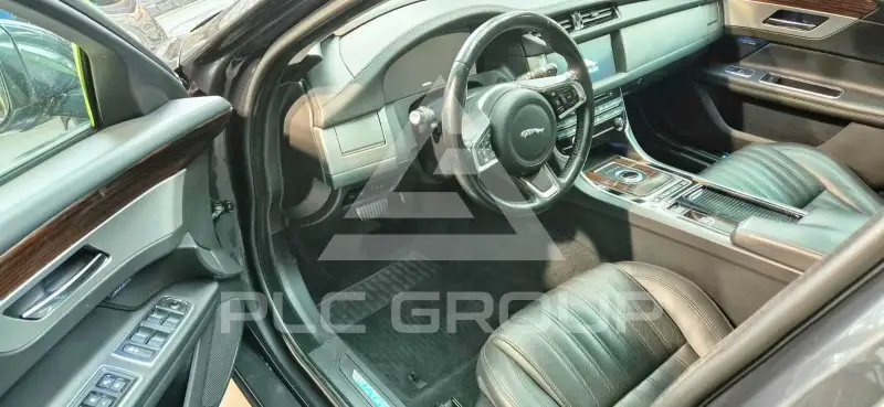 2019 Jaguar XF