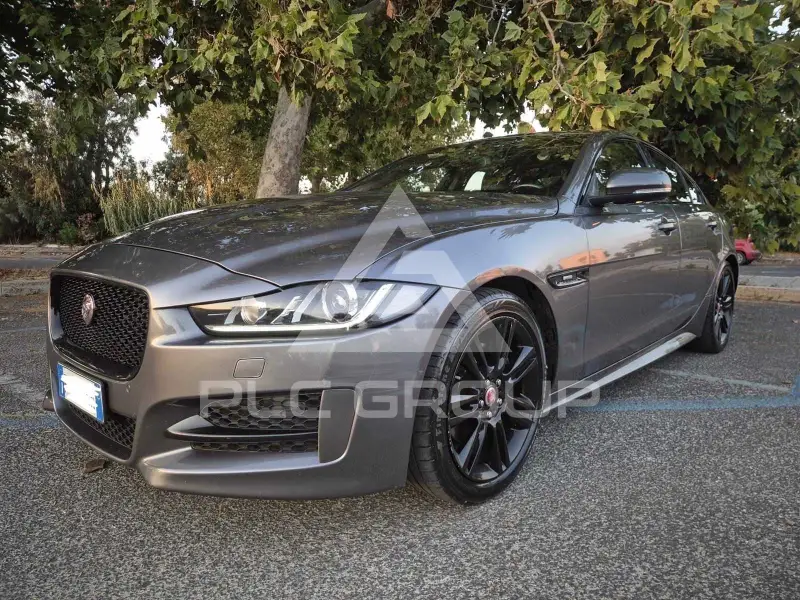 2019 Jaguar XE