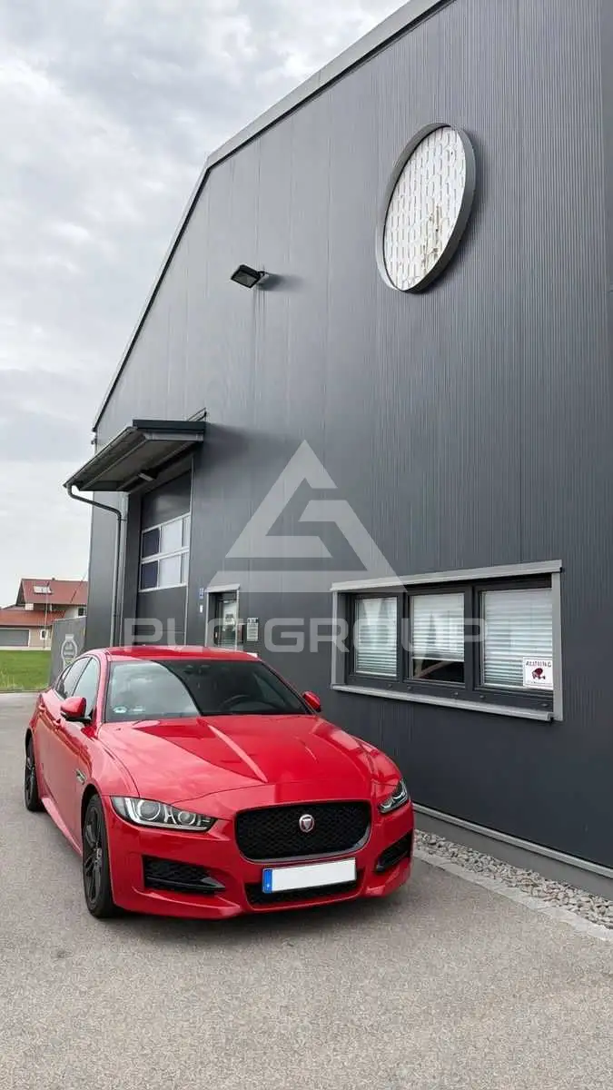 2019 Jaguar XE