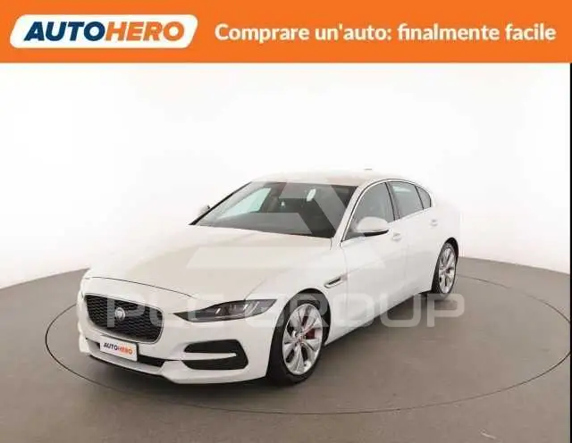 2019 Jaguar XE
