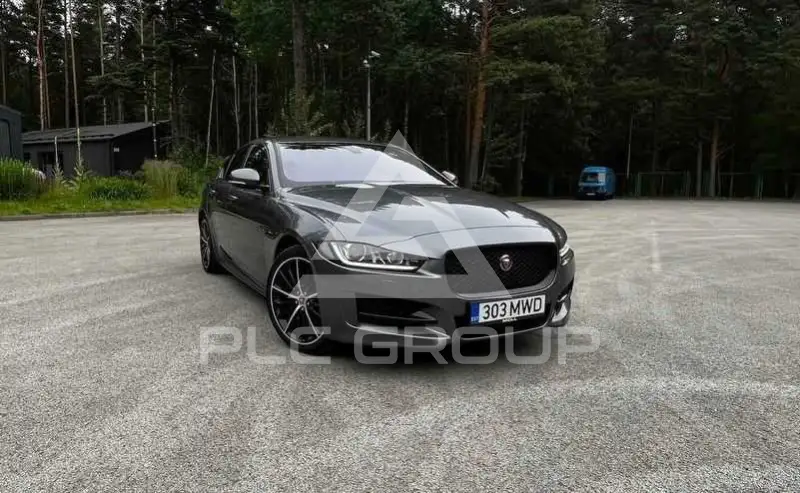 2019 Jaguar XE