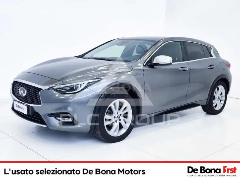 2019 Infinity Q30