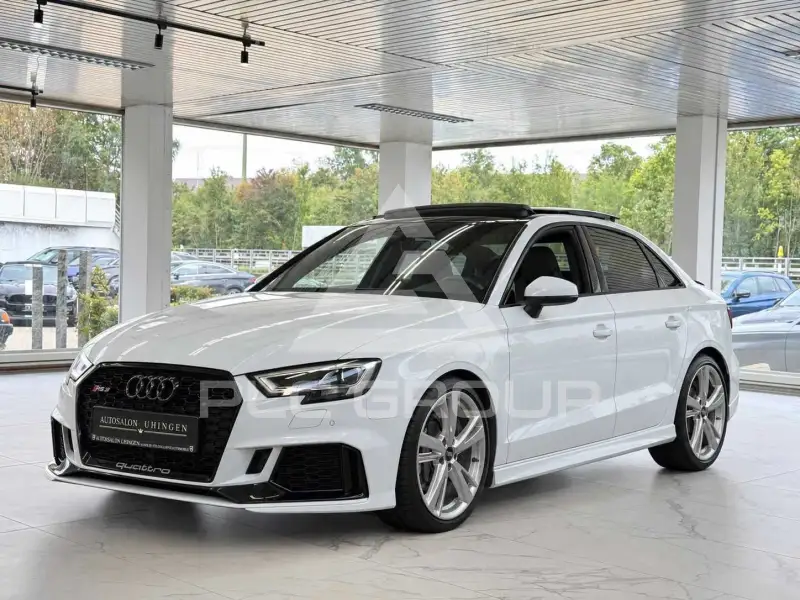 2019 Audi RS3