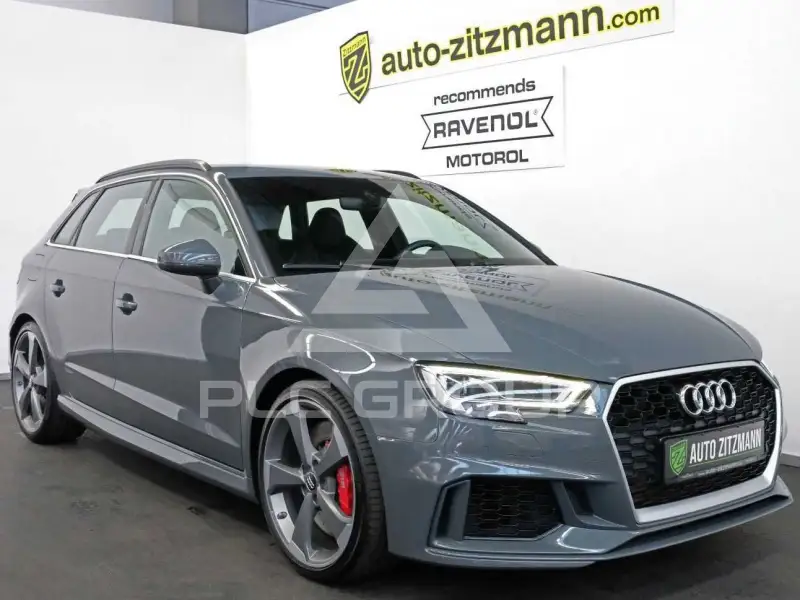 2019 Audi RS3