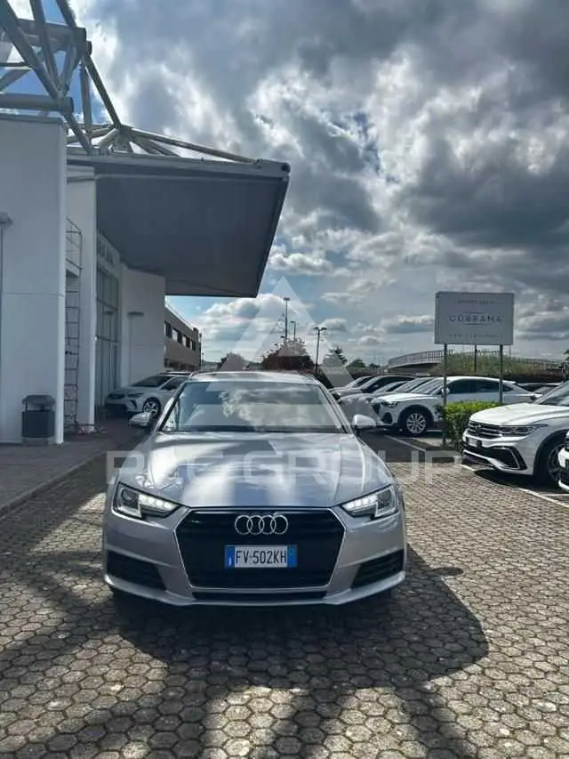 2019 Audi A4