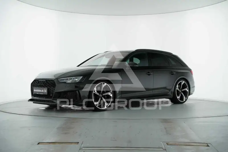 2019 Audi RS4
