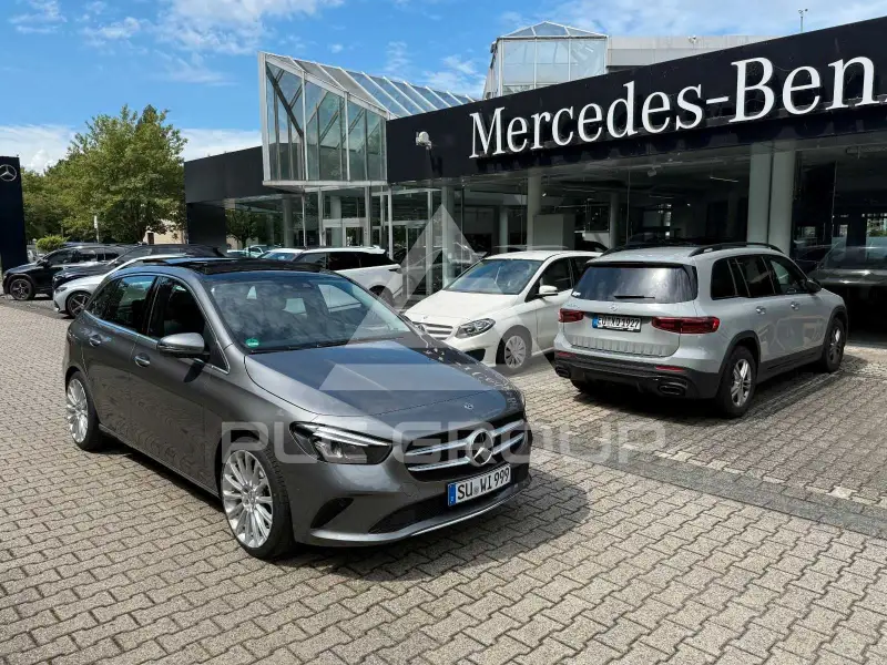 2019 Mercedes Benz B 200