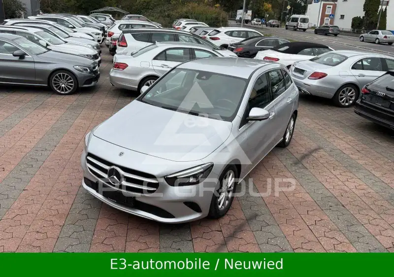 2019 Mercedes Benz B 200