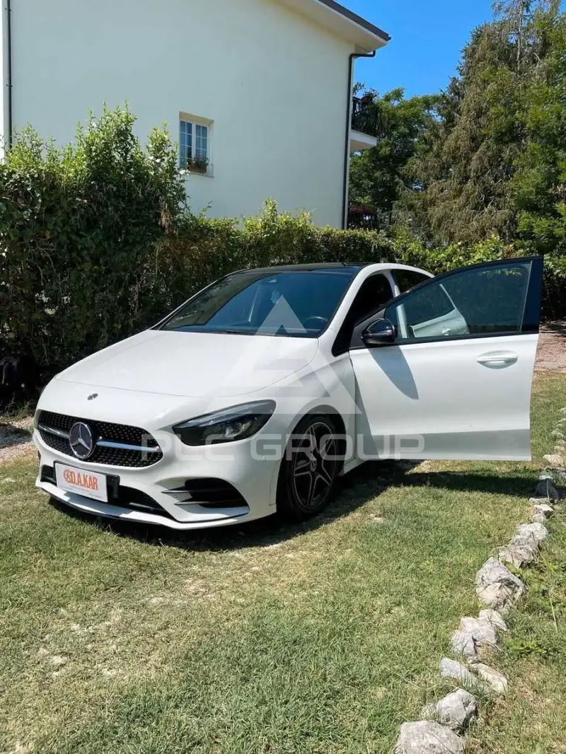 2019 Mercedes Benz B 200