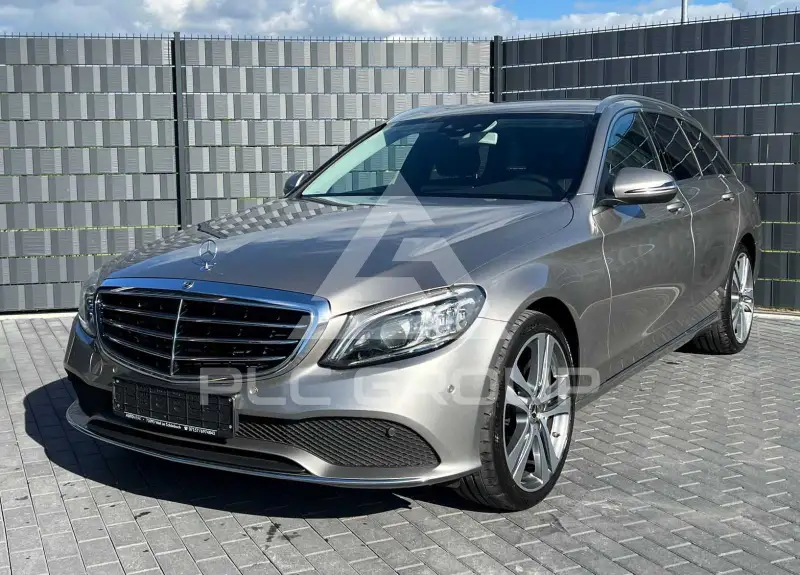 2019 Mercedes Benz C 400