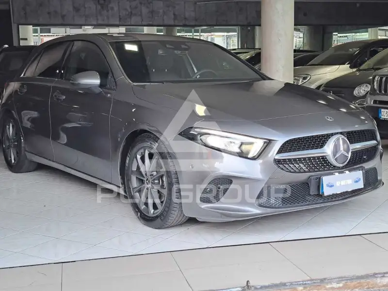 2019 Mercedes Benz A 180