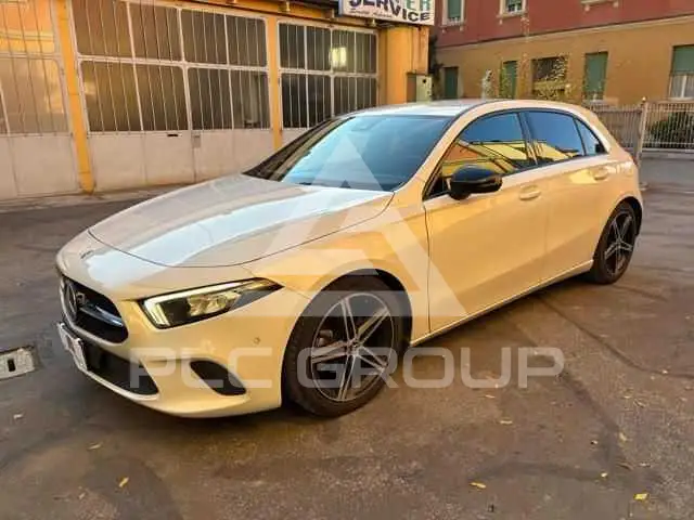 2019 Mercedes Benz A 180
