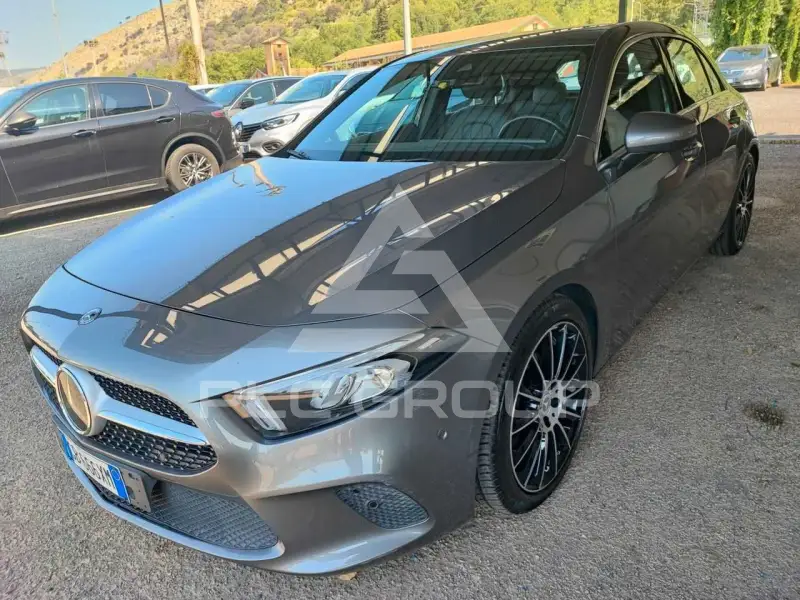 2019 Mercedes Benz A 180