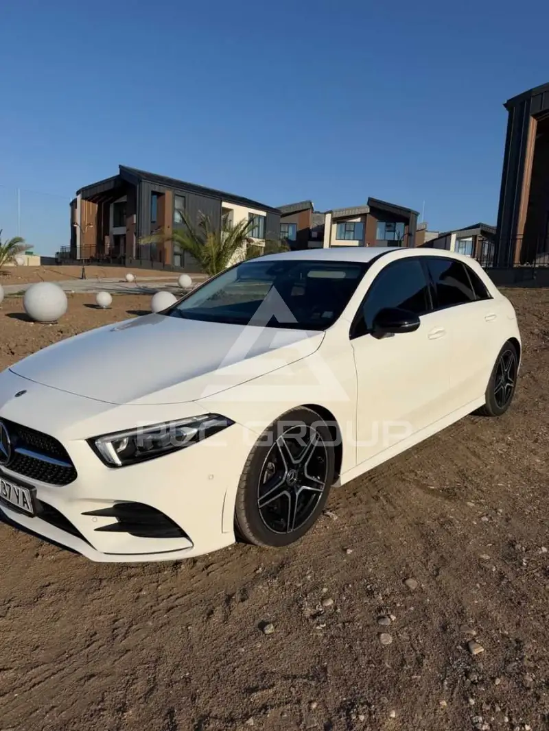 2019 Mercedes Benz A 180