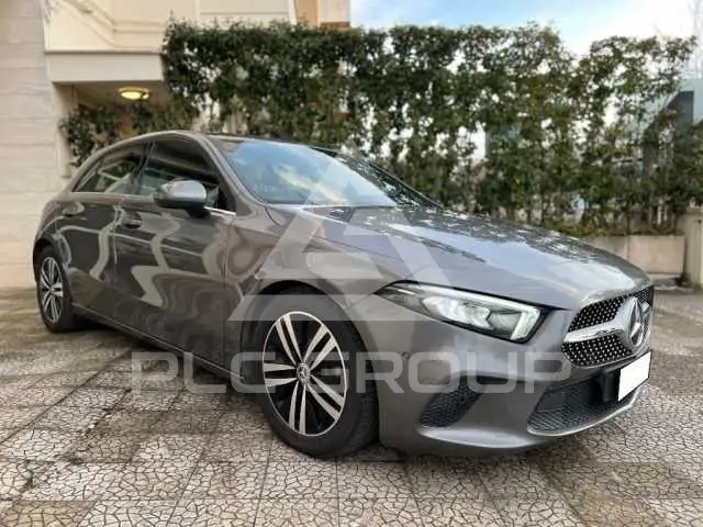 2019 Mercedes Benz A 180