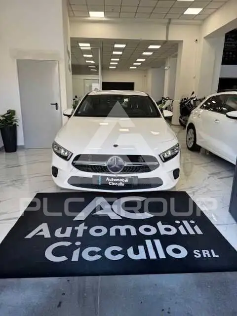 2019 Mercedes Benz A 180