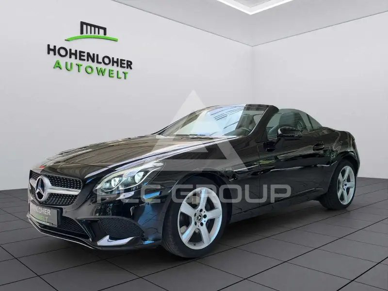 2019 Mercedes Benz SLC 200