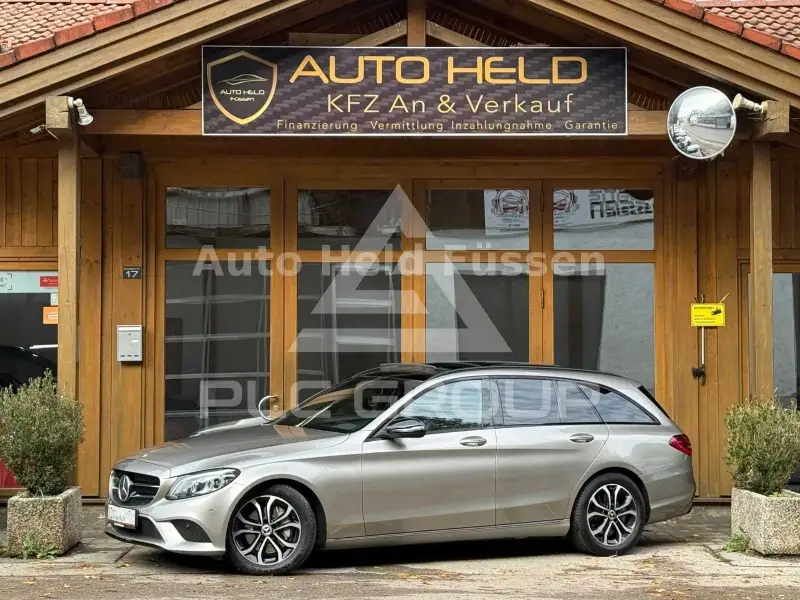 2019 Mercedes Benz C 300