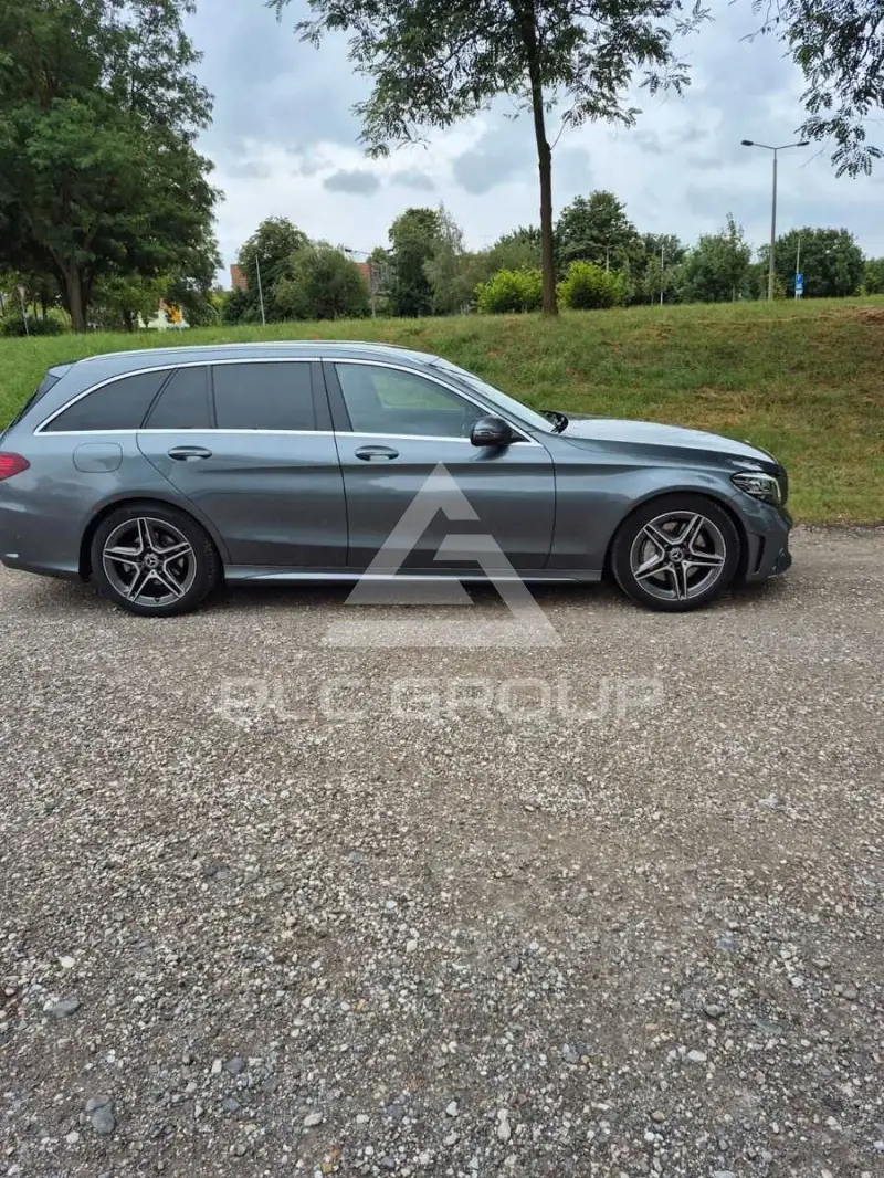 2019 Mercedes Benz C 300