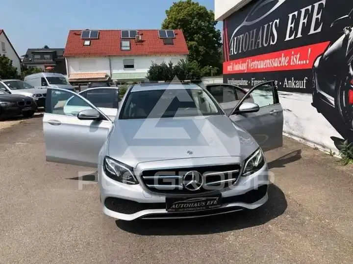 2019 Mercedes Benz E 300
