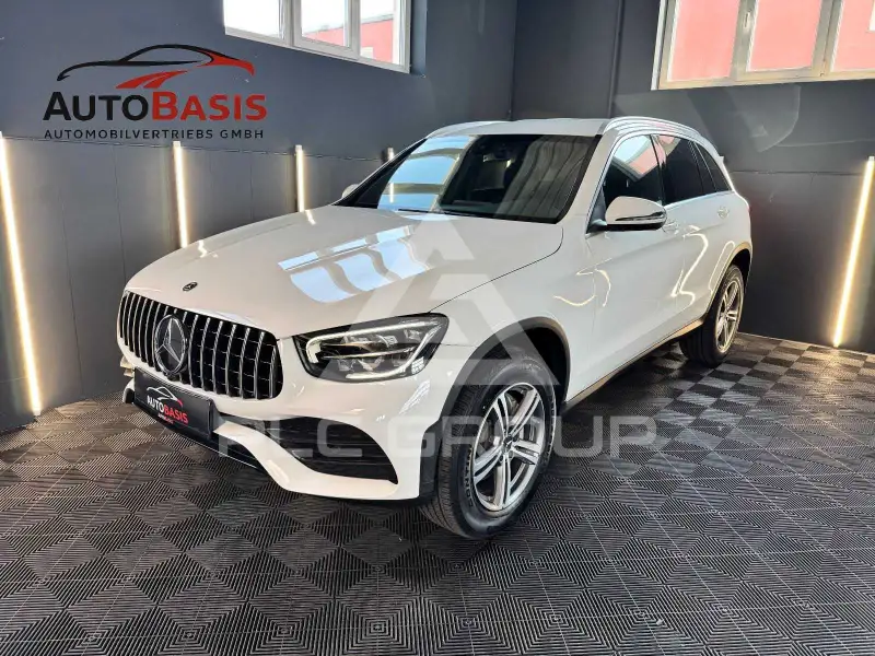 2019 Mercedes Benz GLC 300