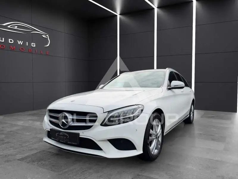 2019 Mercedes Benz C 220