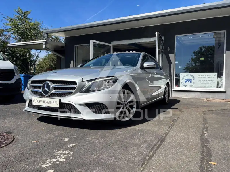 2019 Mercedes Benz C 220