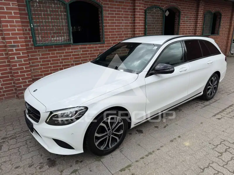 2019 Mercedes Benz C 220