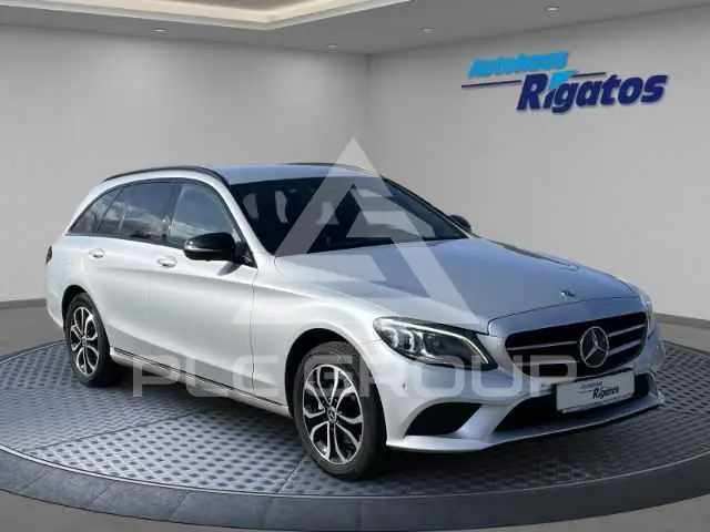 2019 Mercedes Benz C 220