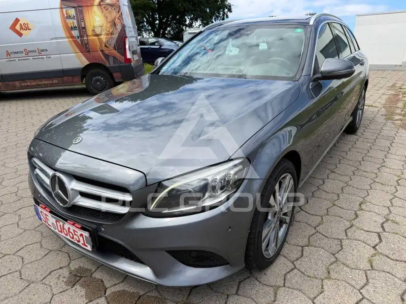 2019 Mercedes Benz C 220