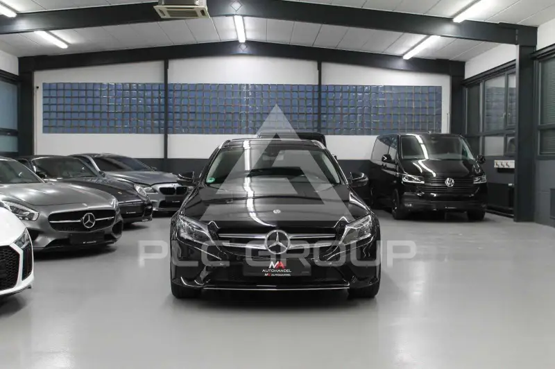 2019 Mercedes Benz C 220