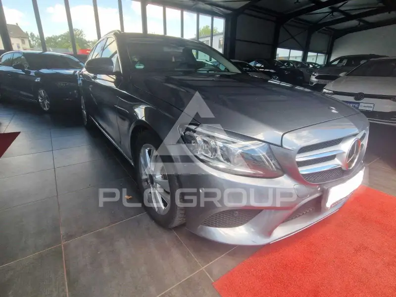 2019 Mercedes Benz C 220