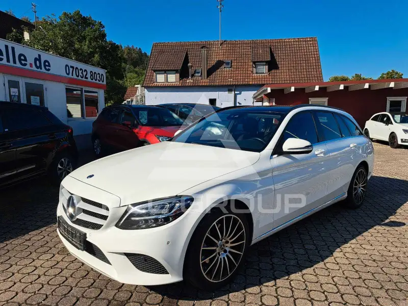 2019 Mercedes Benz C 220