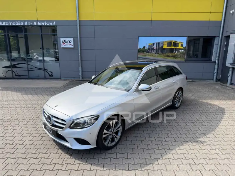 2019 Mercedes Benz C 220