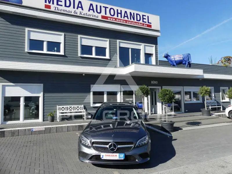2019 Mercedes Benz C 220