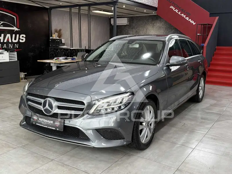 2019 Mercedes Benz C 220