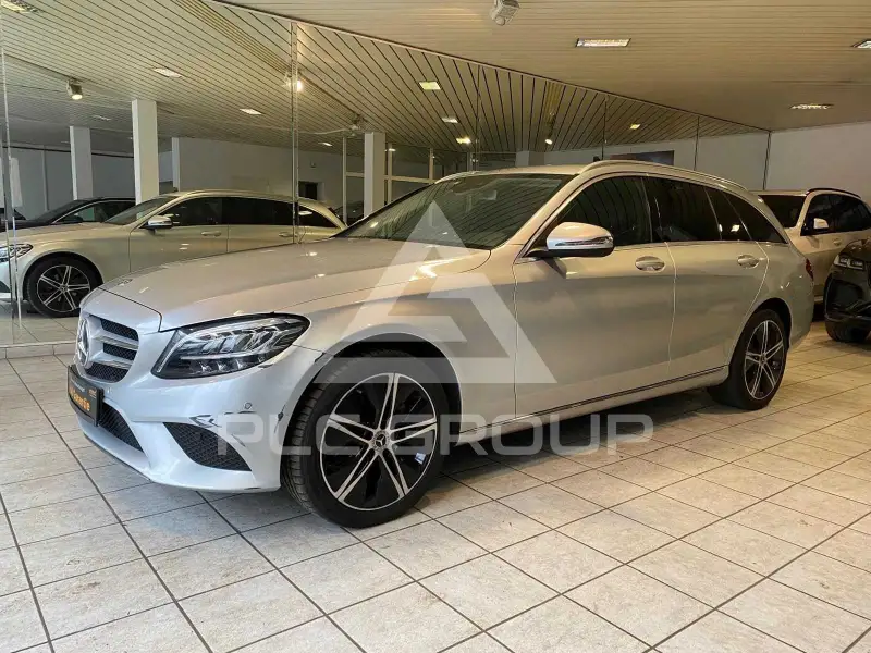 2019 Mercedes Benz C 220