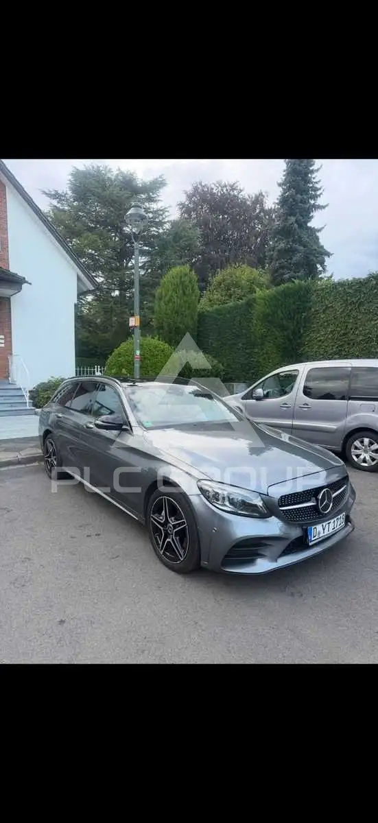 2019 Mercedes Benz C 220