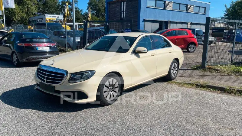 2019 Mercedes Benz E 200
