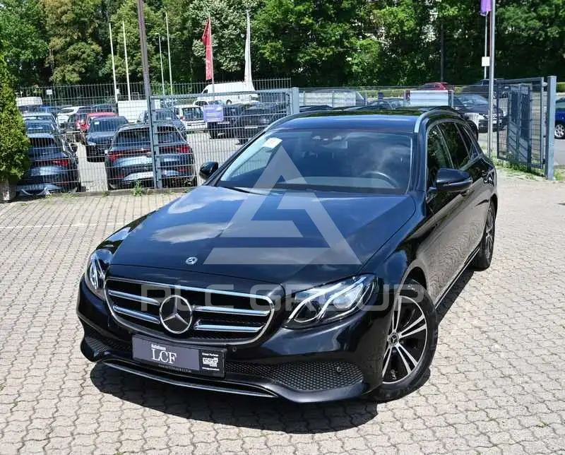 2019 Mercedes Benz E 200