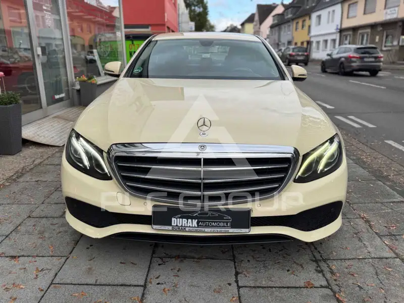 2019 Mercedes Benz E 200
