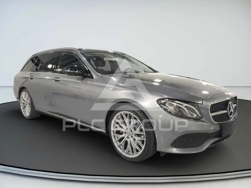 2019 Mercedes Benz E 200