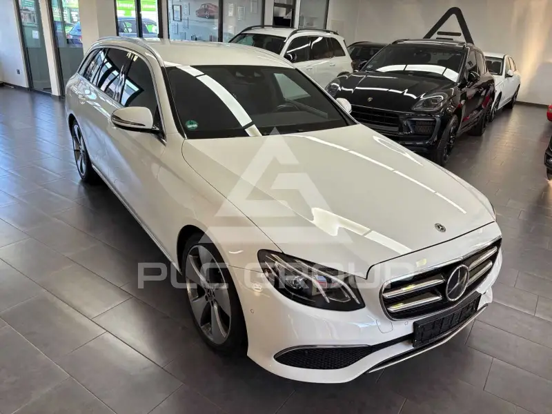 2019 Mercedes Benz E 200