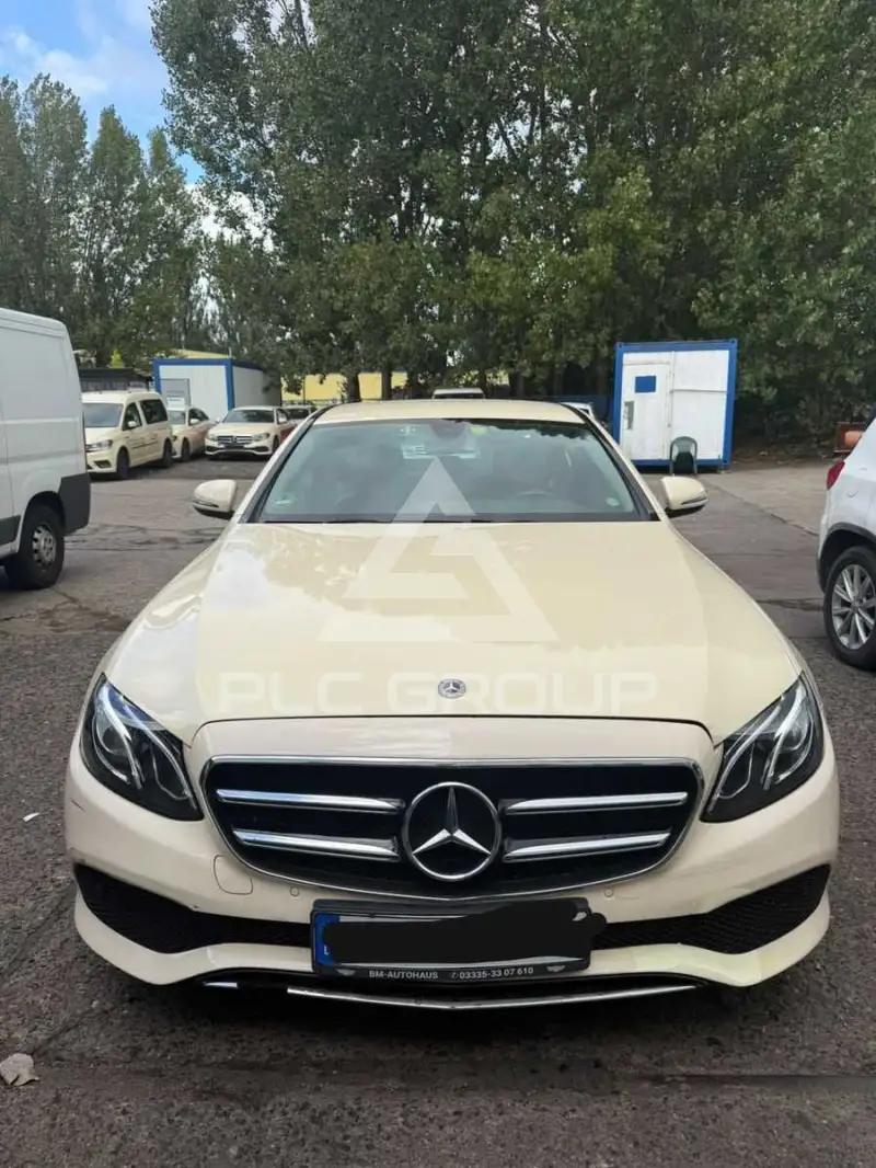 2019 Mercedes Benz E 200