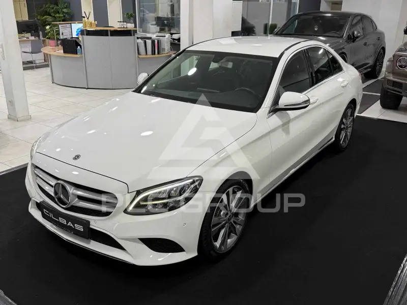 2019 Mercedes Benz C 200