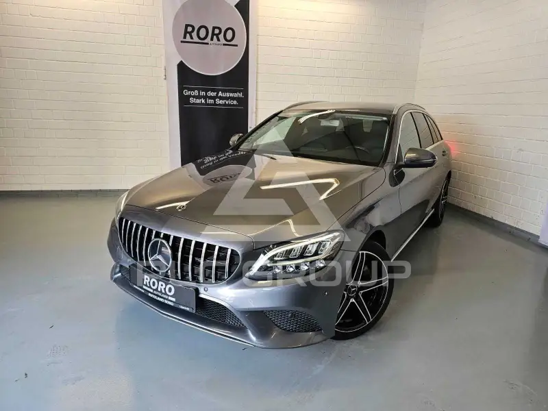 2019 Mercedes Benz C 200