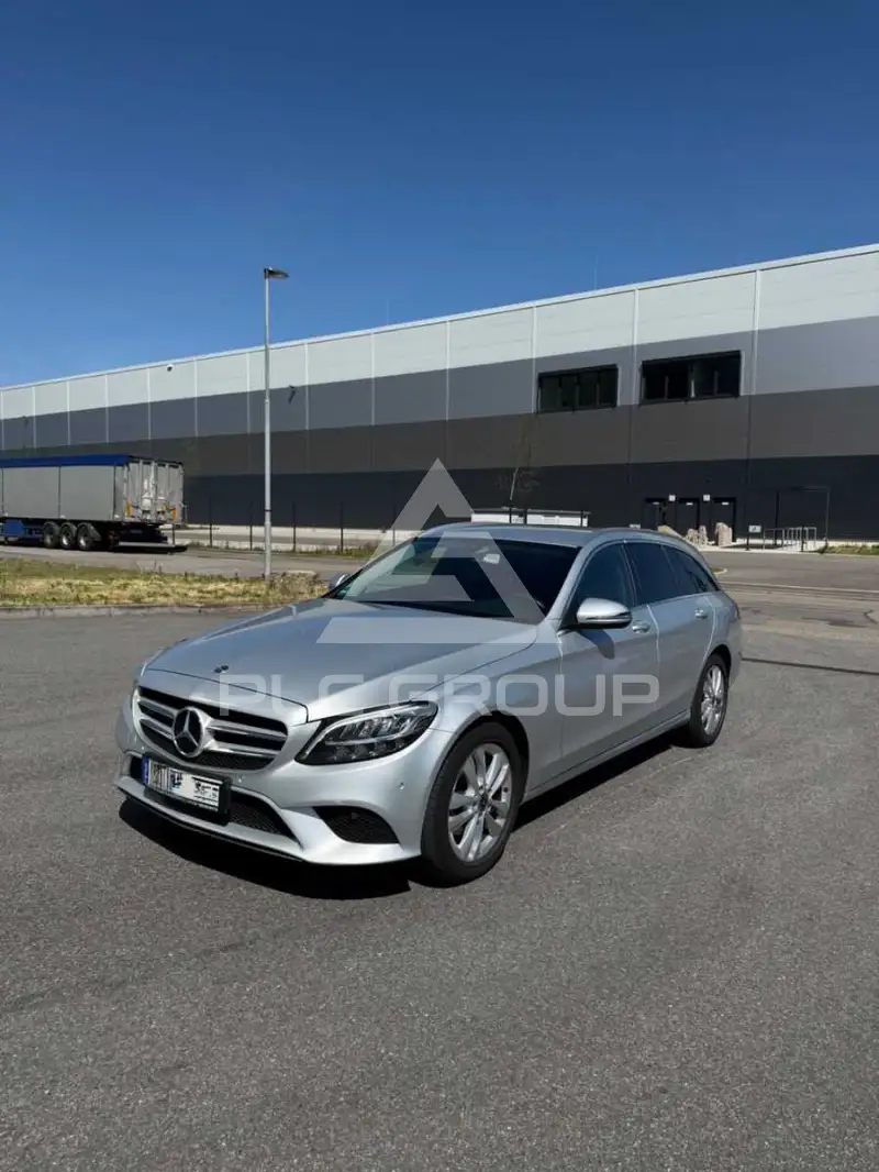 2019 Mercedes Benz C 200