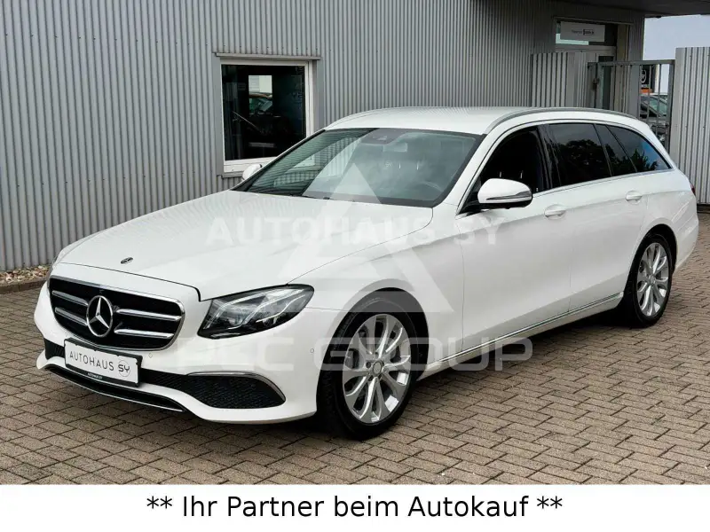 2019 Mercedes Benz E 220