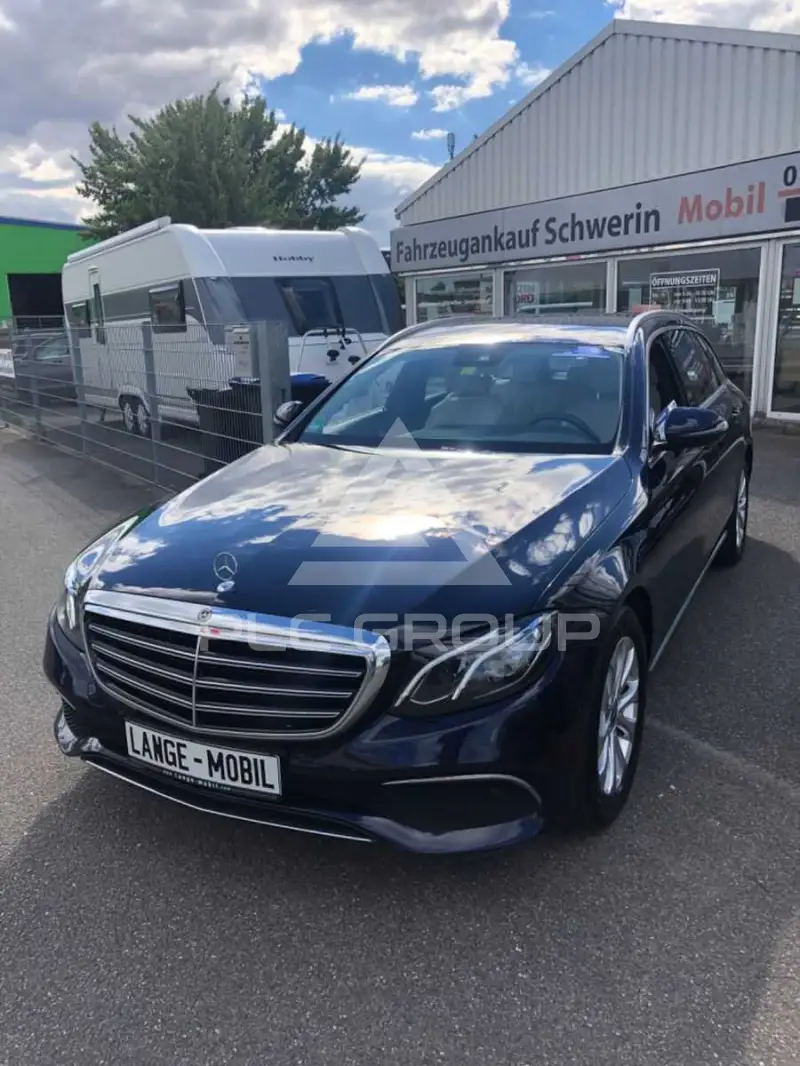 2019 Mercedes Benz E 220